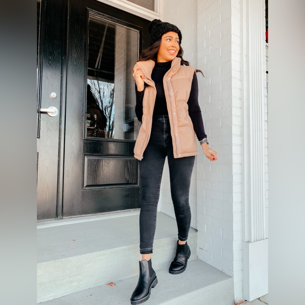 Abercrombie Vegan Leather Puffer Vest